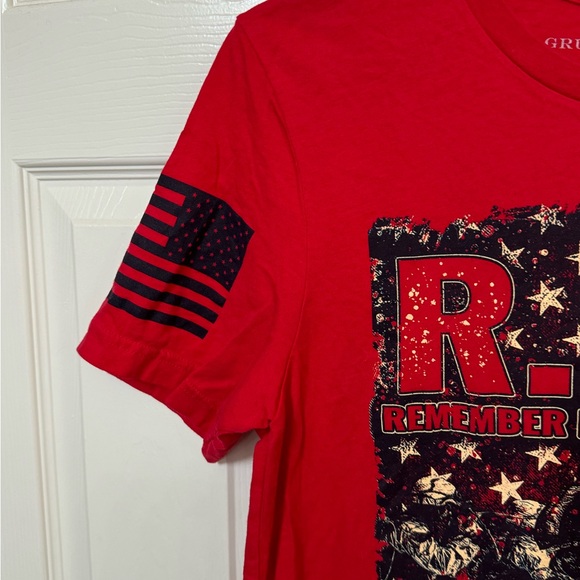 Club Grunt Style R.E.D. Remember Everyone Deployed Military Men’s L T-Shirt MINT - Picture 4 of 6